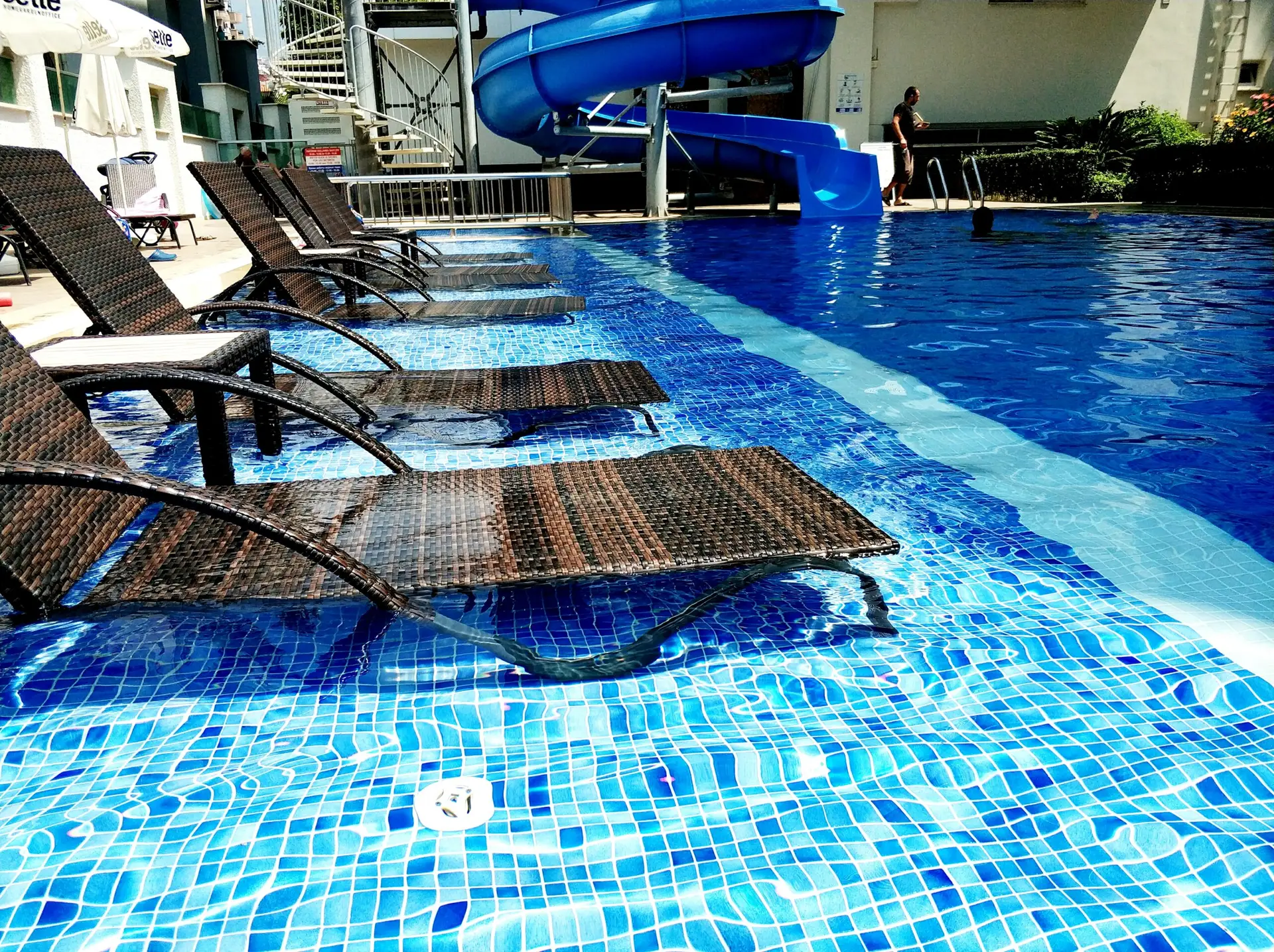 Бассейн внешний